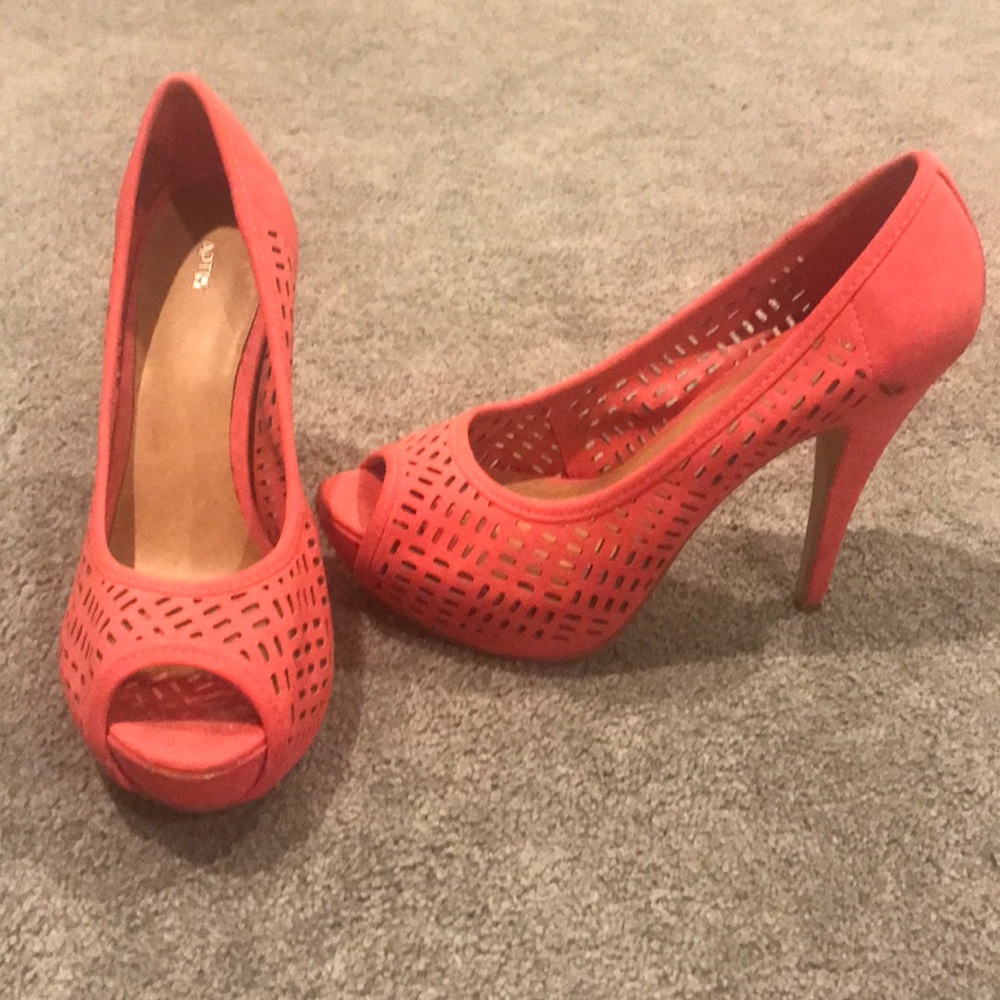 Apt. Heels